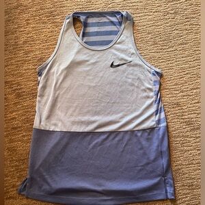 Nike Sleeveless Shirt Girls Youth Extra Large Tank Top Blue Striped Dri-fit